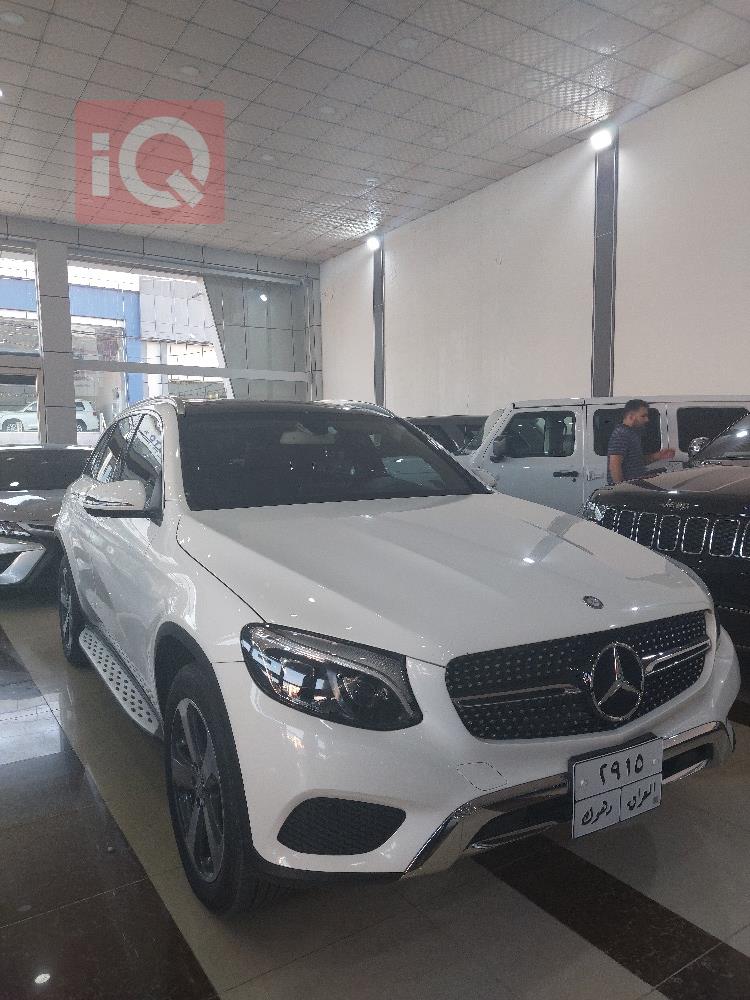 مێرسێدس بێنز GLC